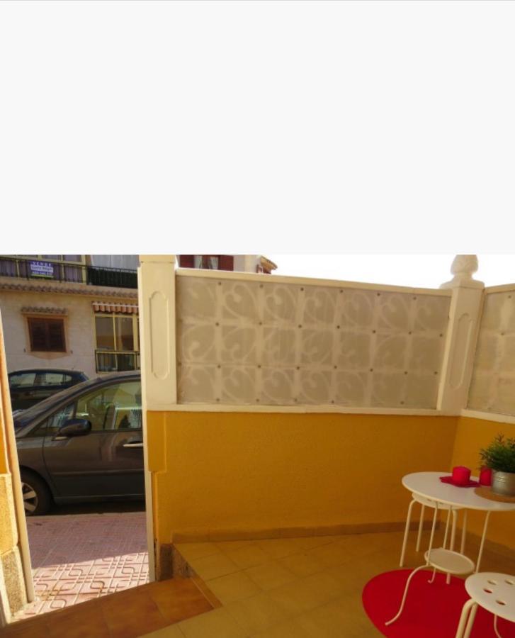 Bonito Apartamento De Dos Habitacion Y Piscina Torrevieja Bagian luar foto