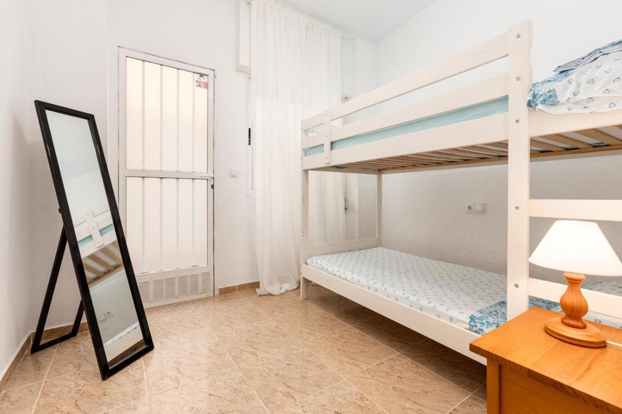Bonito Apartamento De Dos Habitacion Y Piscina Torrevieja Bagian luar foto